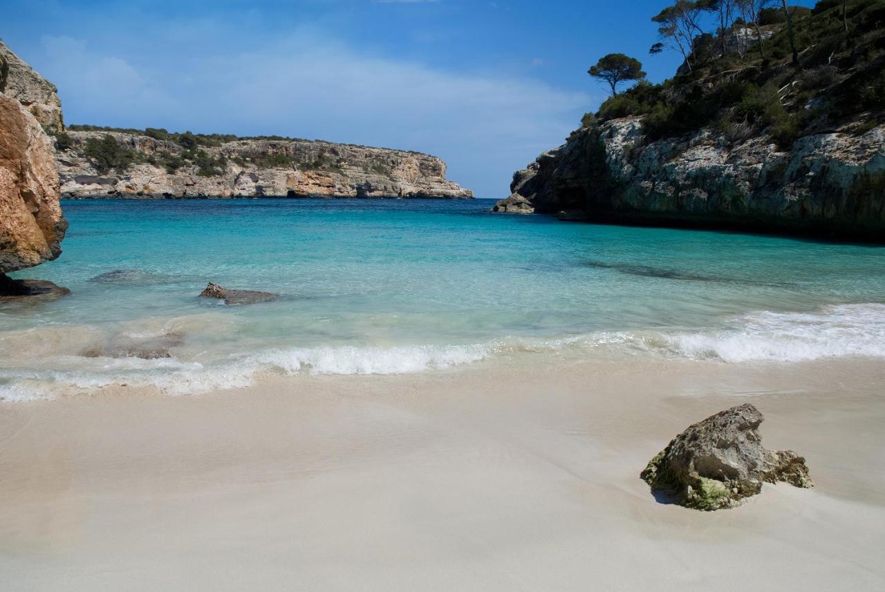 Finca Tiana Ses Salines  Buitenkant foto