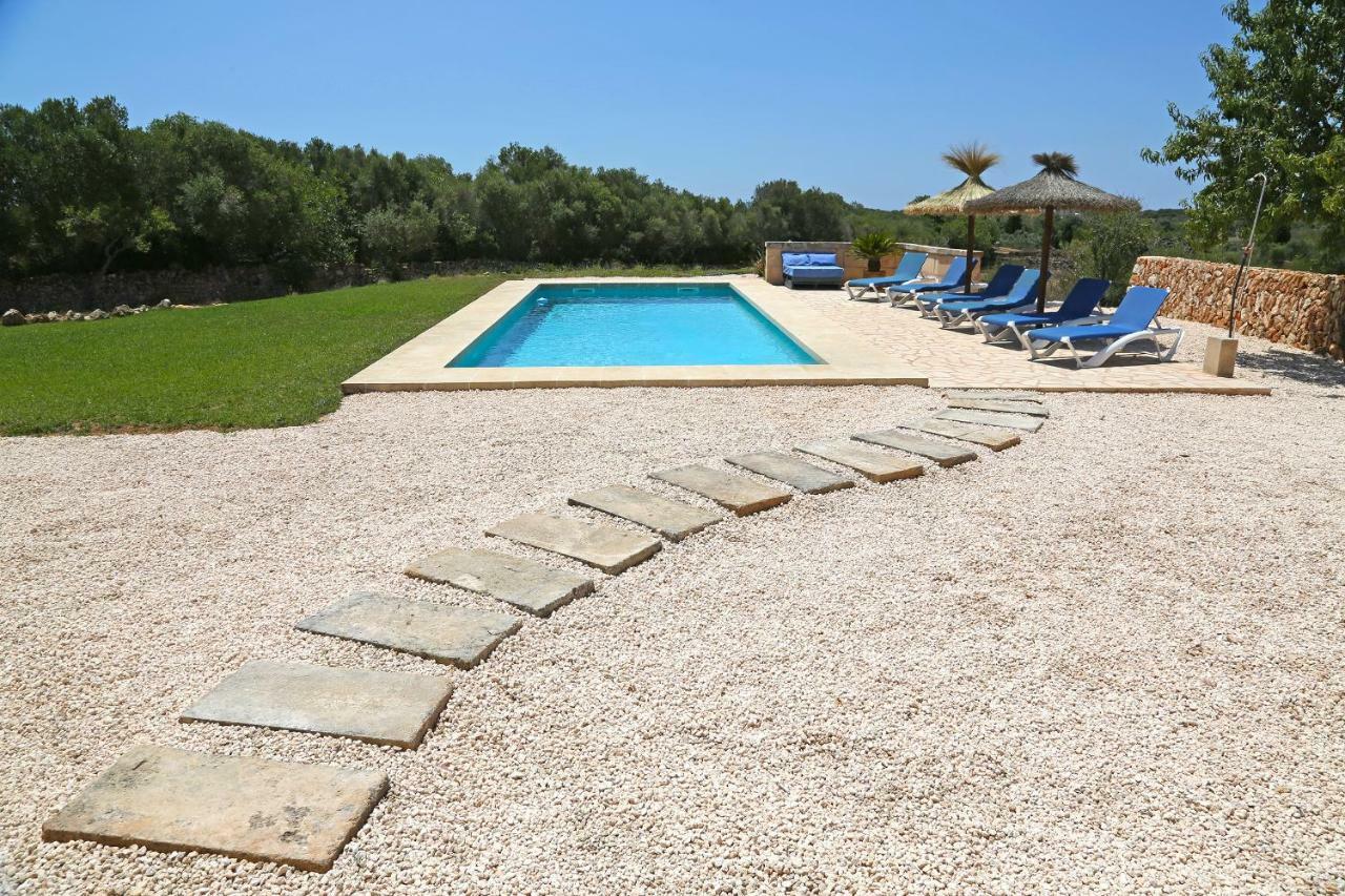Finca Tiana Ses Salines  Buitenkant foto